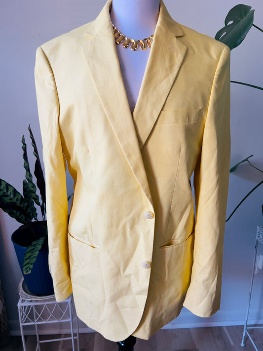 Canary yellow blazer